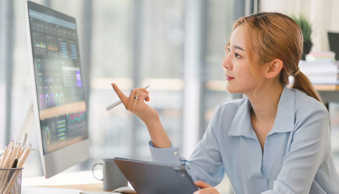 Tips-for-Small-Businesses-to-Choose-the-Right-CRM-System-fi Tips-for-Small-Businesses-to-Choose-the-Right-CRM-System-fi